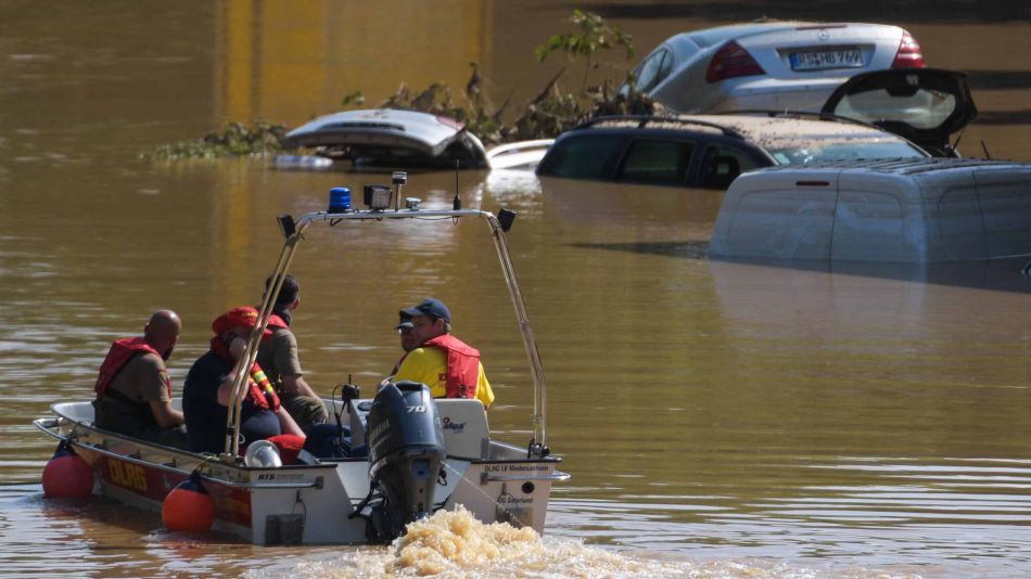 Ascienden a 165 los fallecidos en inundaciones al oeste de Alemania