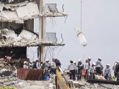 Ascienden a 32 los cuerpos hallados en escombros de edificio en Miami-Dade