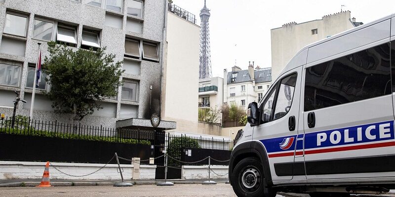 Embajada de Cuba en París fue atacada con cócteles molotov