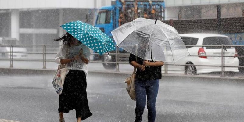 Huracán Elsa activa lluvias y fuerte oleaje en Venezuela