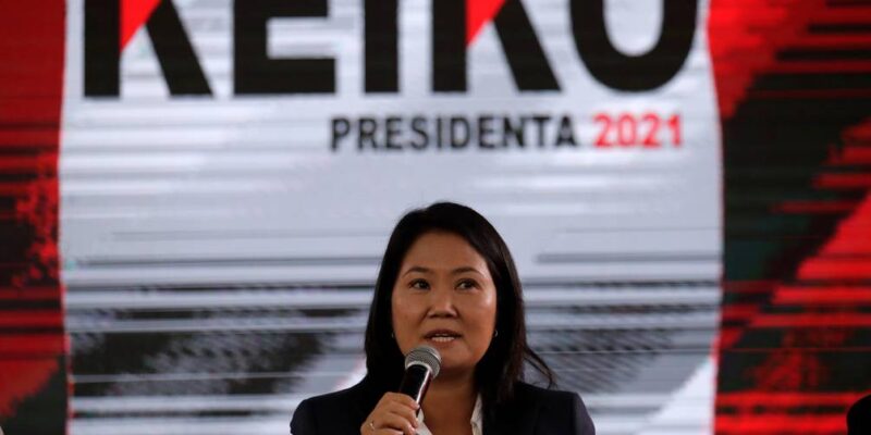 Fujimori se comprometió a reconocer los resultados presidenciales en Perú