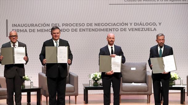 DOBLE LLAVE - España valora el nuevo diálogo entre el oficialismo y la oposición venezolana