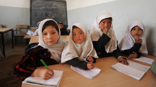 Unesco clamó por la no obstaculización de la educación en Afganistán