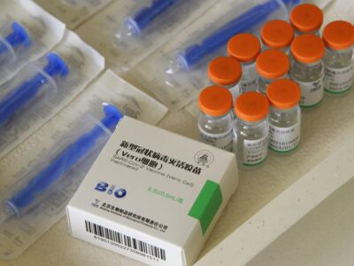 Vacuna Sinopharm podría contener la variante delta del Covid-19