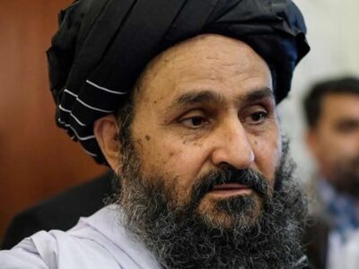 Arribó a Kabul el mulá Baradar, cofundador del grupo talibán