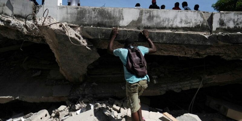 Bandas armadas de Haití pactan tregua para permitir la ayuda humanitaria por el terremoto