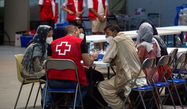 Cruz Roja asegura que mantendrá su labor humanitaria en Afganistán