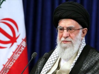 Jameneí afirma que no hay diferencias políticas entre Biden y Trump con Irán