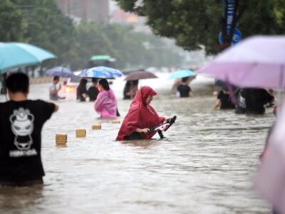 Evacuaron a más de 33.000 personas ante la llegada del tifón Lupit en China