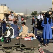 Merkel enfatizó que las operaciones de evacuación en Afganistán son demasiado “complicadas"