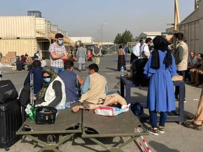 Merkel enfatizó que las operaciones de evacuación en Afganistán son demasiado “complicadas"