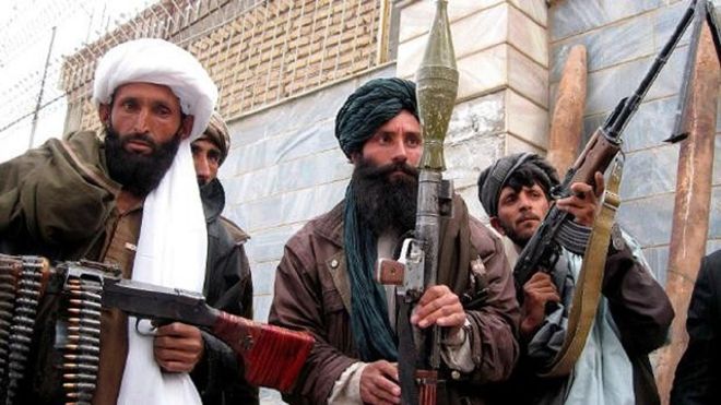 Facebook prohíbe el contenido de apoyo a los talibanes