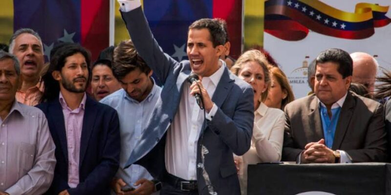 Datincorp: "47 % de los venezolanos no confía en los políticos"