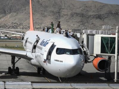 Talibanes exhortan a aerolíneas a reanudar vuelos hacia Afganistán