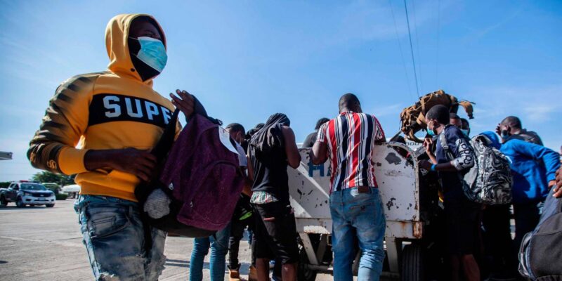 Cuba recibe a migrantes haitianos y los devolverá a su país