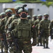 DOBLE LLAVE - Denuncian la detención de dos militares venezolanos en Colombia