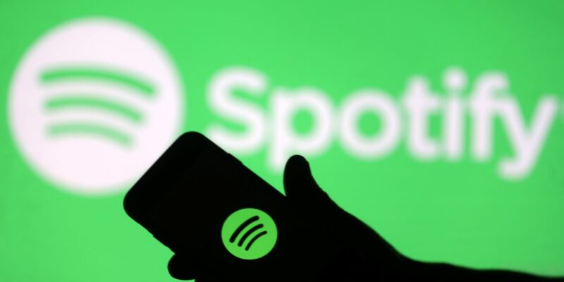 DOBLE LLAVE - Spotify lanzó la función Ampliar para completar las listas con canciones recomendadas