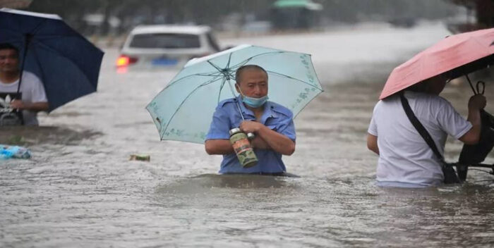Al menos cinco muertos y más de 50.000 evacuados por lluvias en China