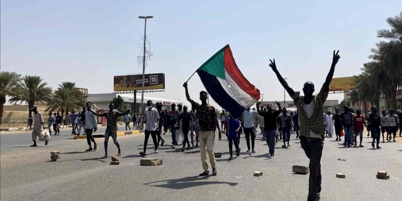 Unión Africana suspende a Sudán de todas sus actividades tras el golpe de Estado