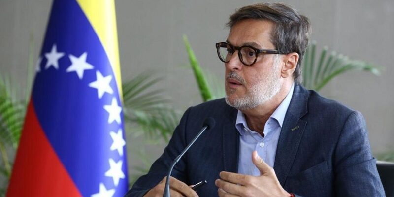 Félix Plasencia espera una pronta reunión con la oposición