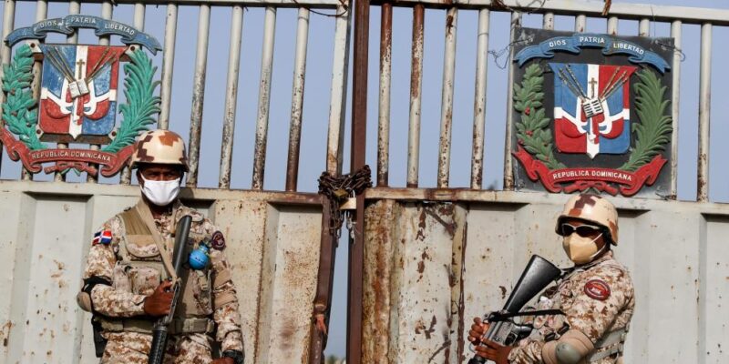 República Dominicana inauguró oficinas para el registro de extranjeros indocumentados