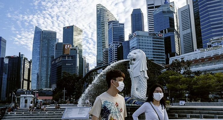 DOBLE LLAVE - Singapur cobrará los gastos médicos de aquellos ciudadanos que decidan no vacunarse