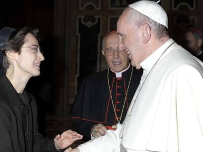 Se trata de Raffaella Petrini y es la primera vez que una dama ocupa dicho cargo dentro de El Vaticano