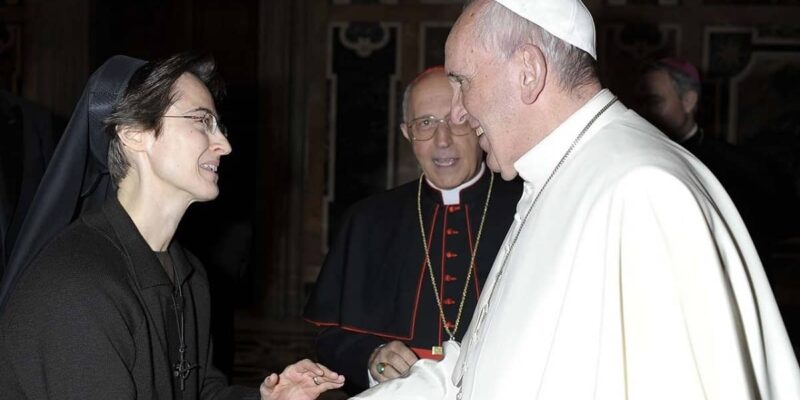 Se trata de Raffaella Petrini y es la primera vez que una dama ocupa dicho cargo dentro de El Vaticano