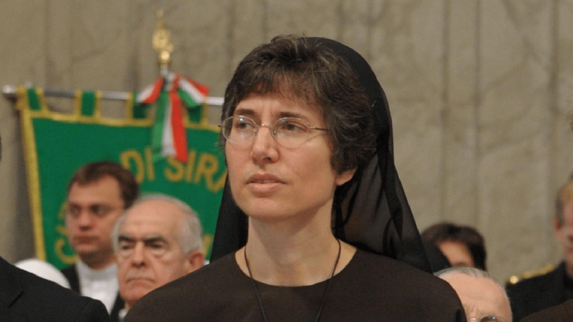 Petrini entró en la Curia del Vaticano como oficial en la Congregación para la Evangelización de los Pueblos