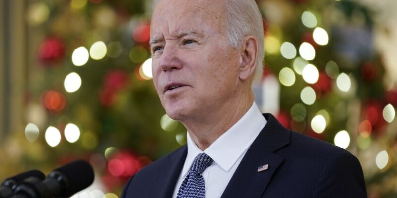 Biden advierte que atacar a Ucrania tendrá “costos severos para Rusia”