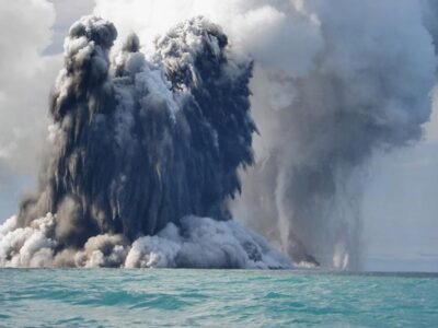 volcán en Tonga