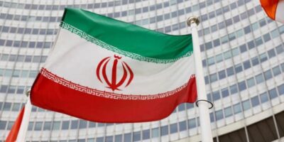 Irán