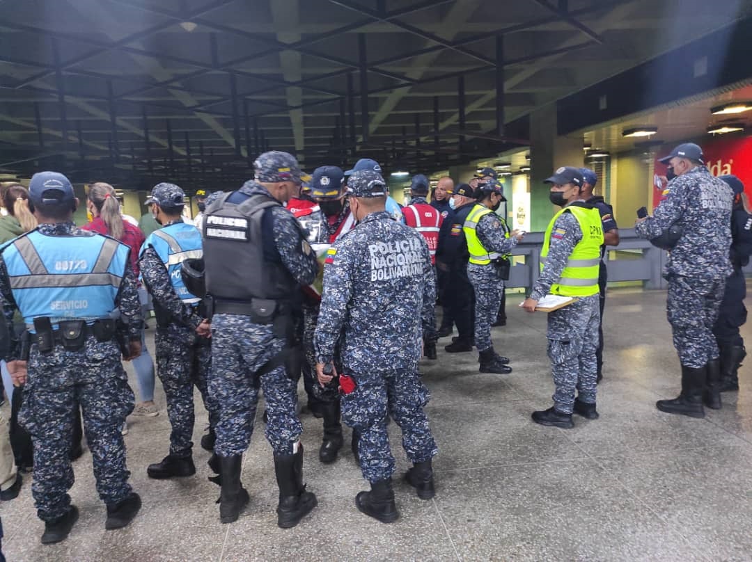 Despliegan operativos de seguridad ciudadana en el Metro de Caracas ...