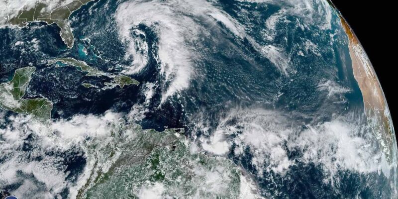 Tormenta Nicole