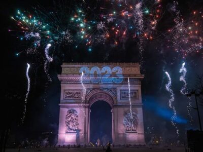 Año Nuevo 2023 en París