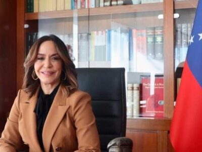 Nueva embajadora venezolana en España