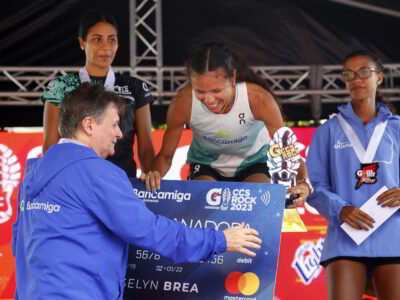 Presidente ejecutivo de Bancamiga celebra y comparte con atleta Joselyn Brea