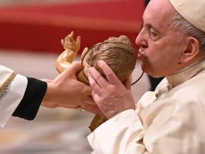 Papa Francisco - Misa del gallo - Navidad
