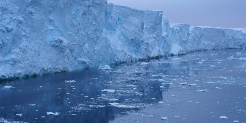 Plataforma de hielo en la Antártida