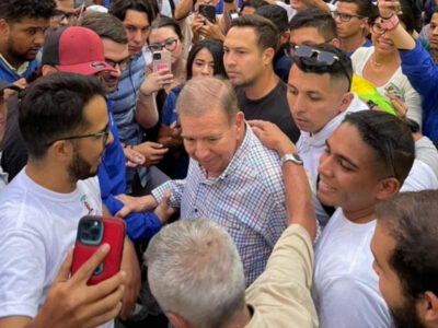 Archivo - Redes sociales - Edmundo González
