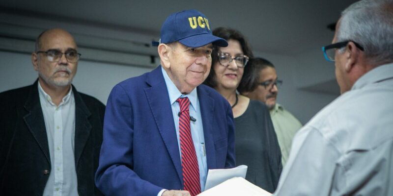 Edmundo González - UCV - Profesores