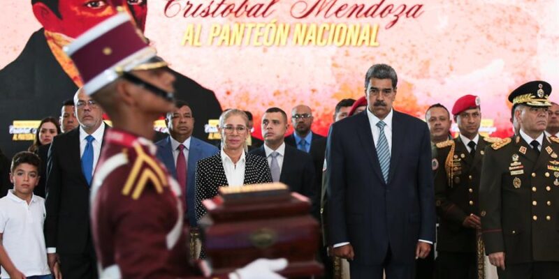 Nicolás Maduro - restos de Cristóbal Mendoza