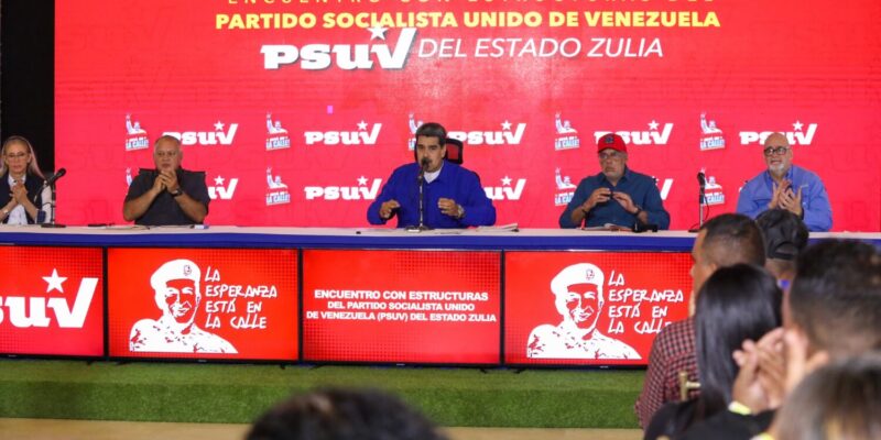 Nicolás Maduro Moros - petróleo