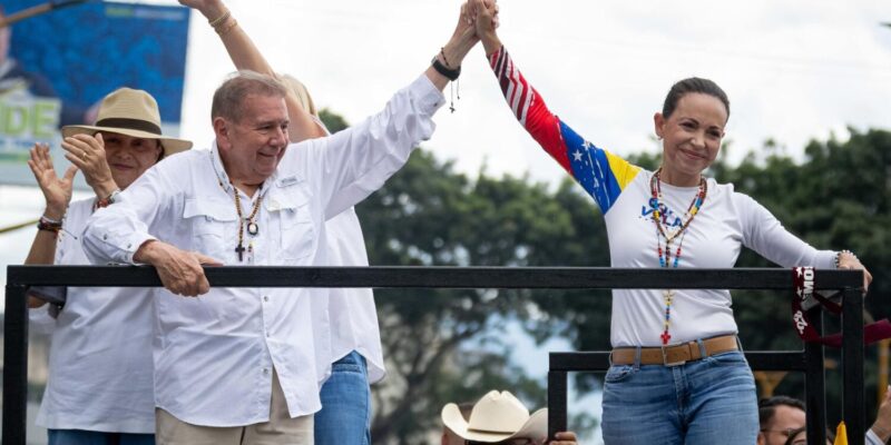 Edmundo González Urrutia y María Corina Machado