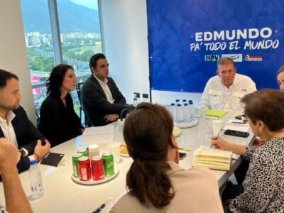 Edmundo González recibió al Centro Carter