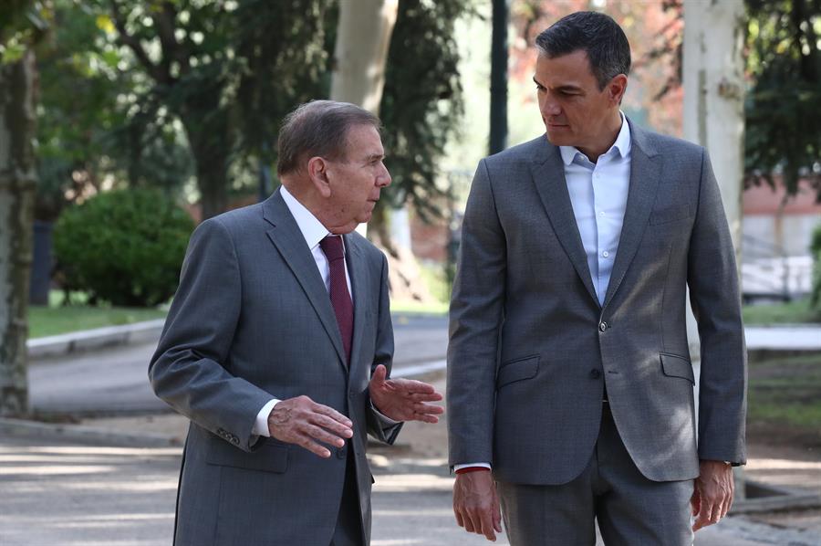 Edmundo González y Pedro Sánchez - La Moncloa