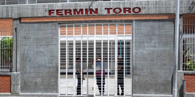 Líceo Fermín Toro