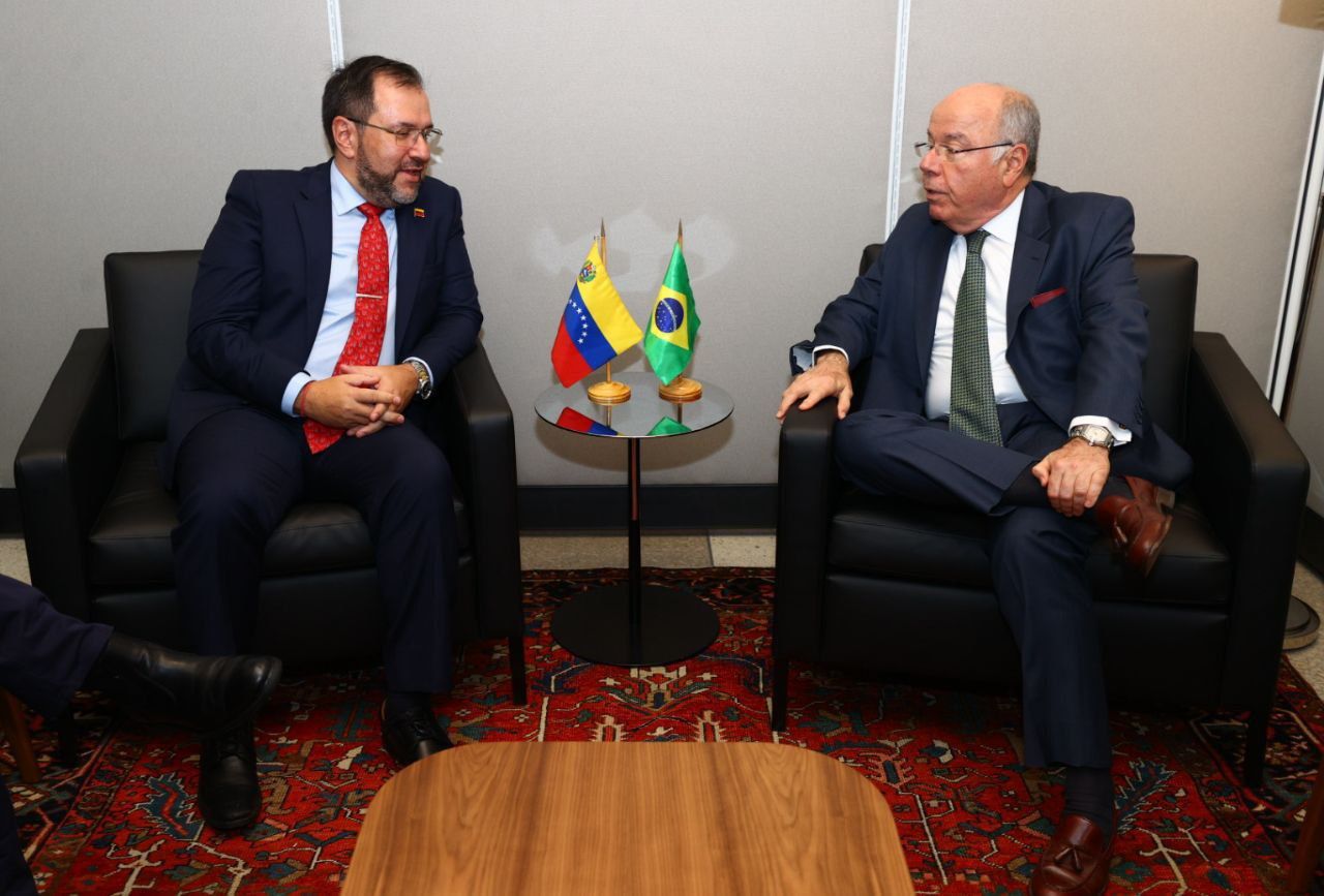Yvan Gil y Mauro Vieira