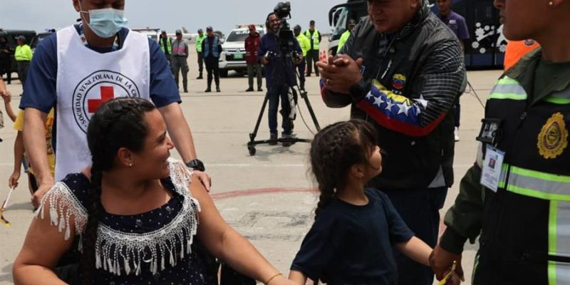 Cruz Roja - migrantes venezolanos