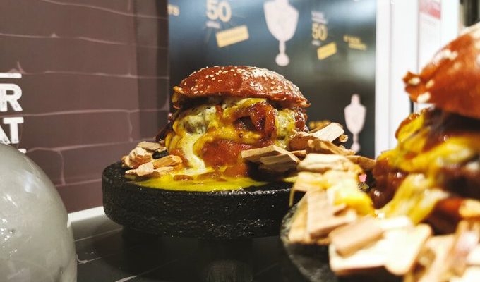 La llama de Arratia - Burger Combat